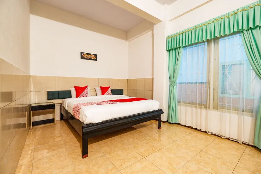Sartika Hotel Mitra RedDoorz Pati - Image 1