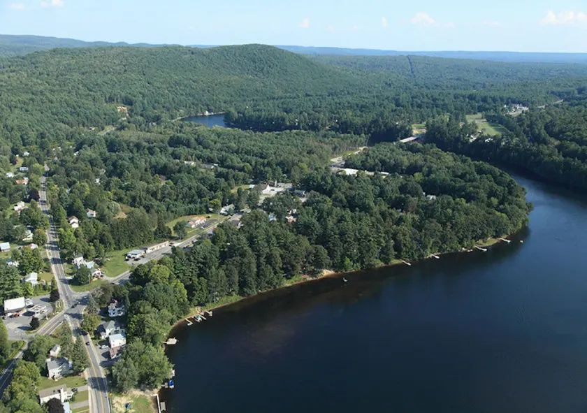 The Elms Waterfront Cottages - Image 1