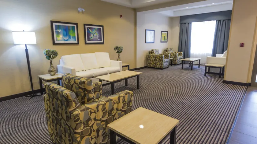 Holiday Inn Express Thunder Bay by IHG - Image 1