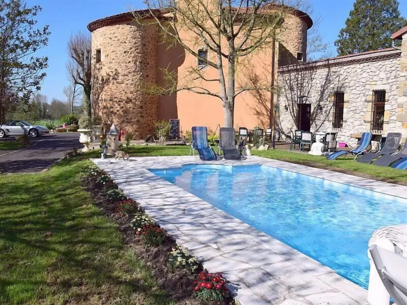 Château des Aiguilles - Image 1