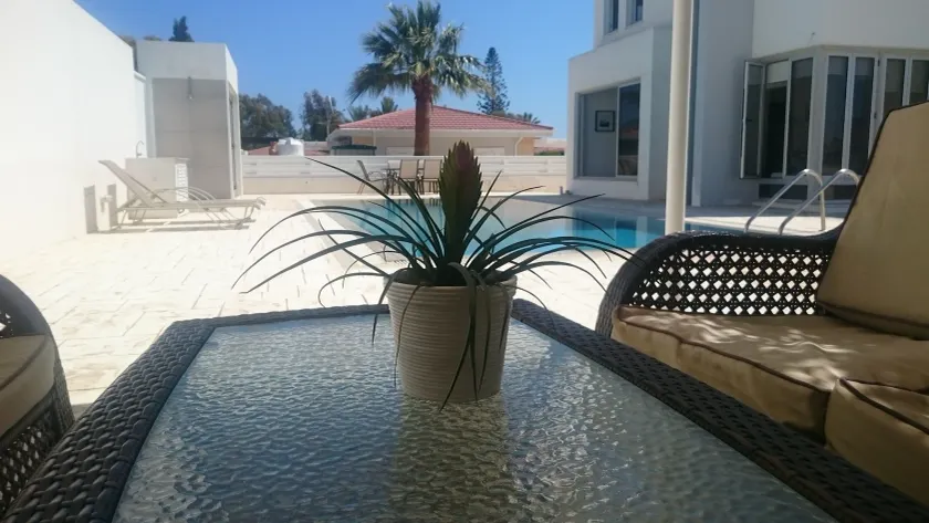 Colonial Beach Villa - Image 1