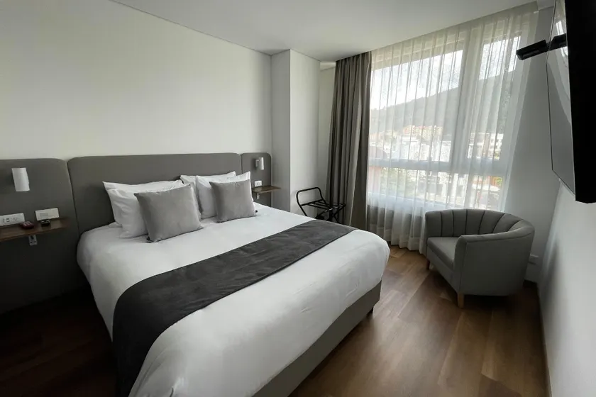 VOU Suites by Avia Suites - Image 1