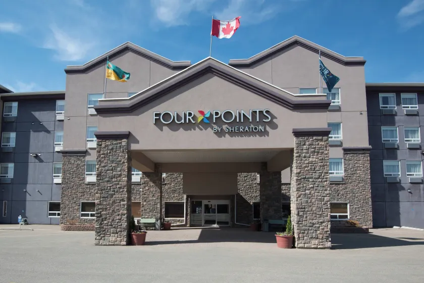 Four Points by Sheraton Saskatoon - Image 1