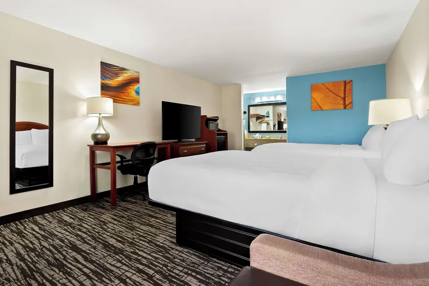 Best Western Greenville Inn - Image 1