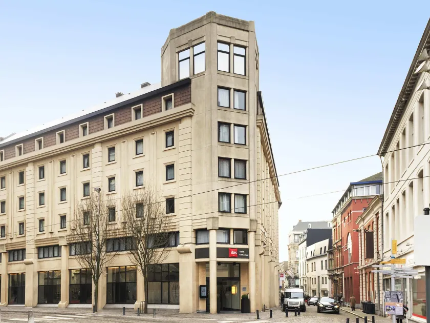 ibis Gent Centrum St. Baafs Kathedraal - Image 1