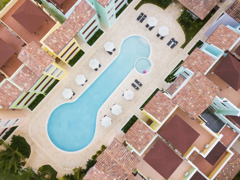 Los Flamencos Aparthotel Beach Club - Image 1