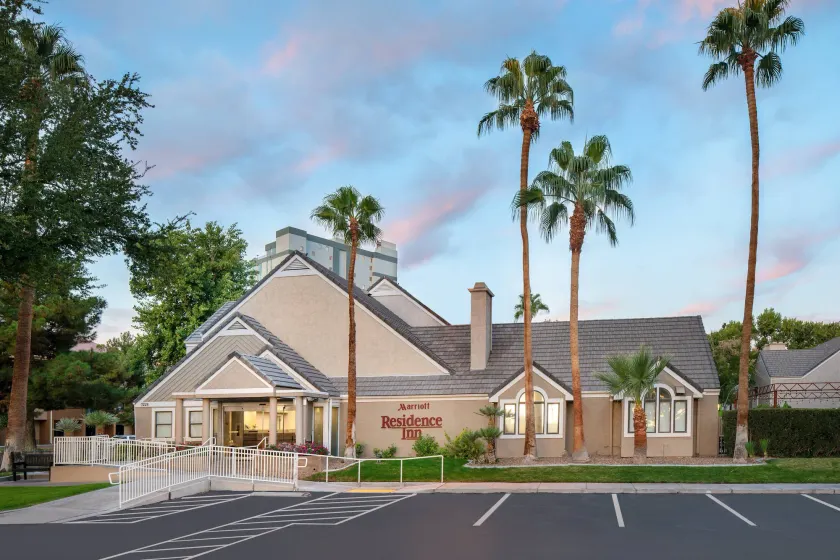 Residence Inn by Marriott Las Vegas Convention Center - Image 1