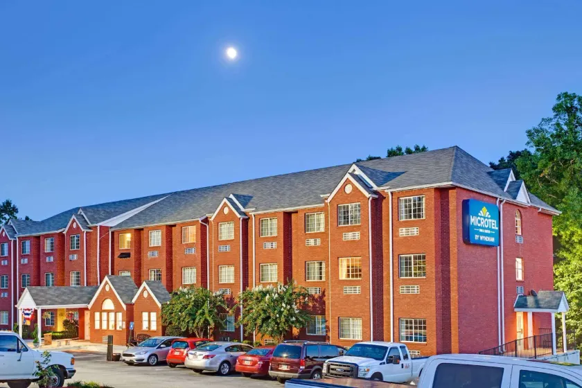 Microtel Inn & Suites by Wyndham Stockbridge/Atlanta I-75 - Image 1