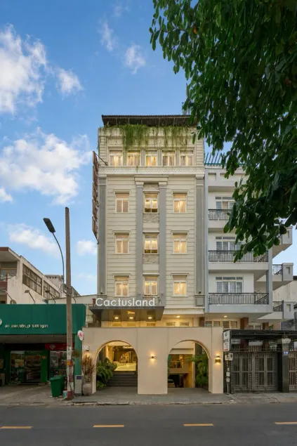 Cactusland Hotel Tan Binh Near T3 Station - Image 1