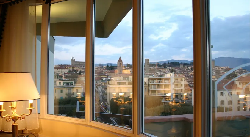 Hotel Continentale - Image 1