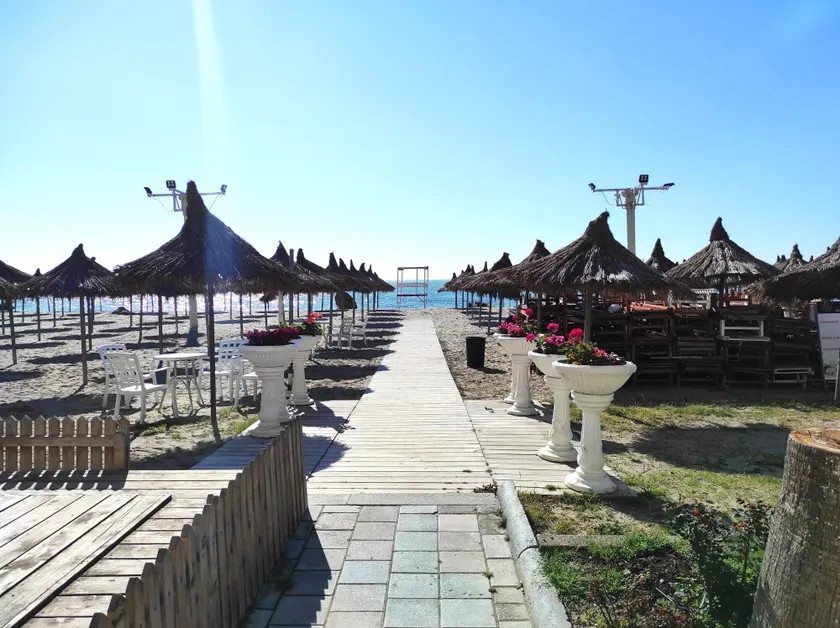 Beach View Apartment, Golem Durres - Image 1
