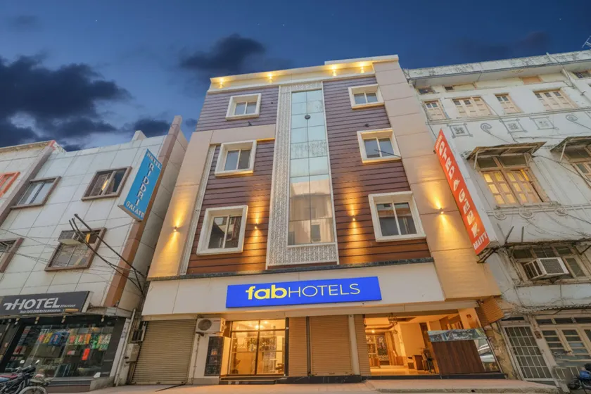 FabHotel Shree Galaxy - Image 1