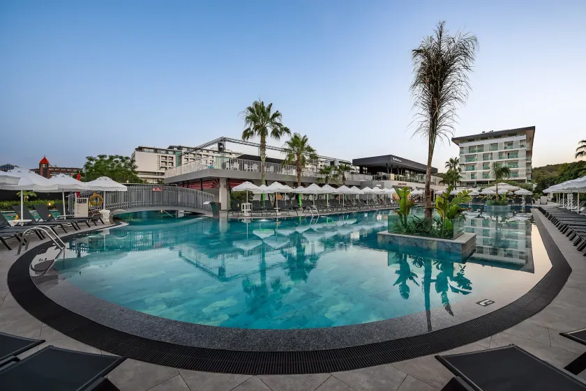 White City Resort Hotel - Ultra All Inclusive - Image 1