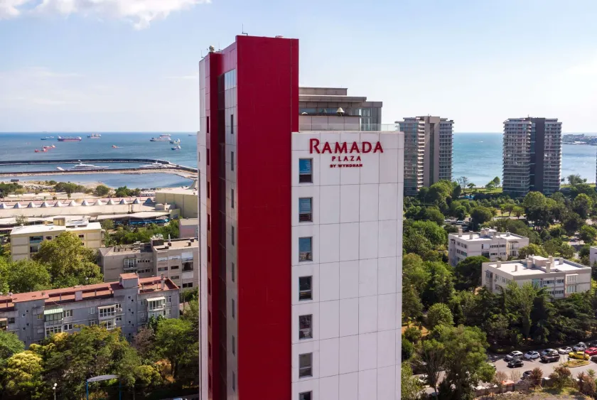 Ramada Plaza by Wyndham Istanbul Atakoy - Image 1