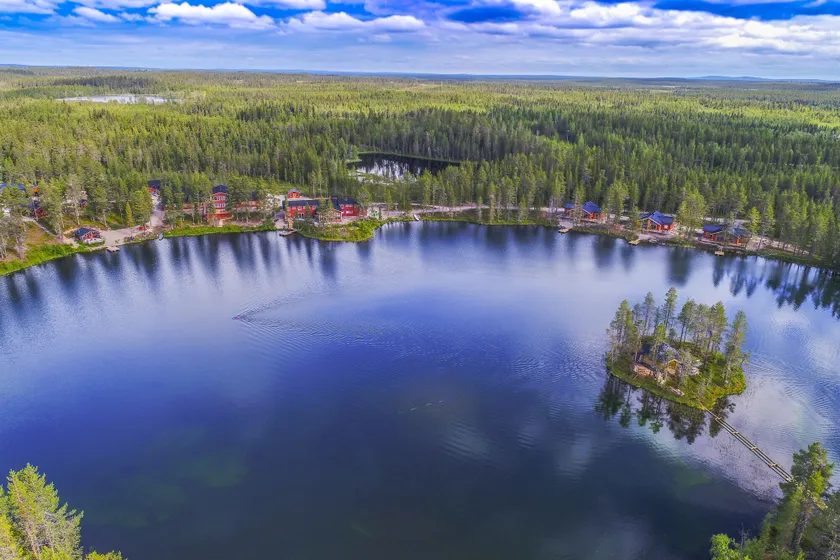 Pinetree Lodge - Image 1