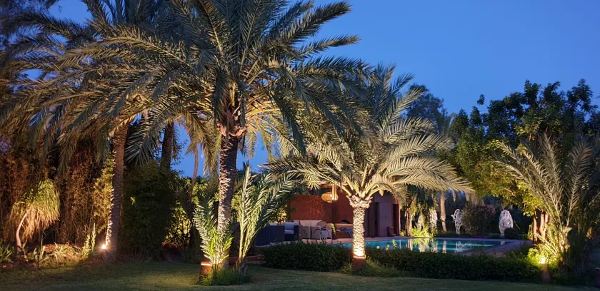 Very Chic Private Villa With Garden And Pool - Image 1