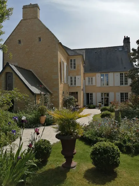 Hôtel particulier "le clos de la croix" - Image 1