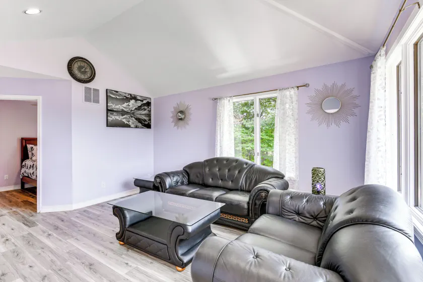 Bright Guest House: 15 Mi to Dtwn Baltimore! - Interior