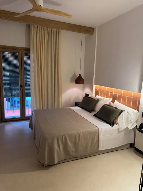 BELLADORA Hotel Boutique - Image 1