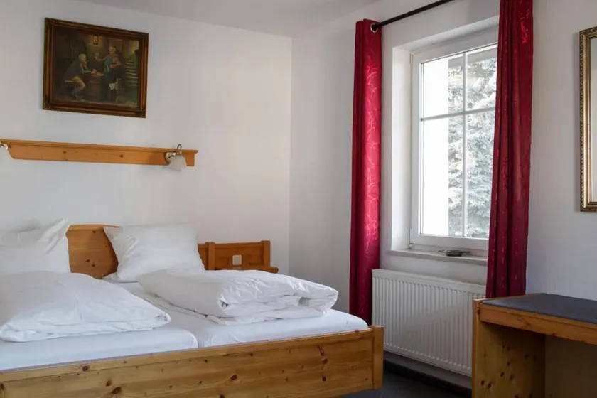 Hotel Gasthof Weißer Löwe - Room