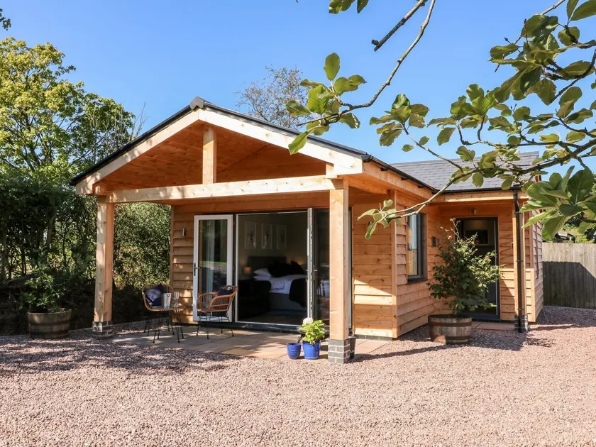 The Lodge at Middleton House - Image 1