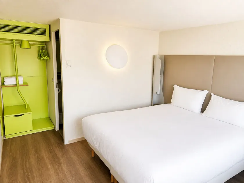 Campanile Orleans Saran - Image 1