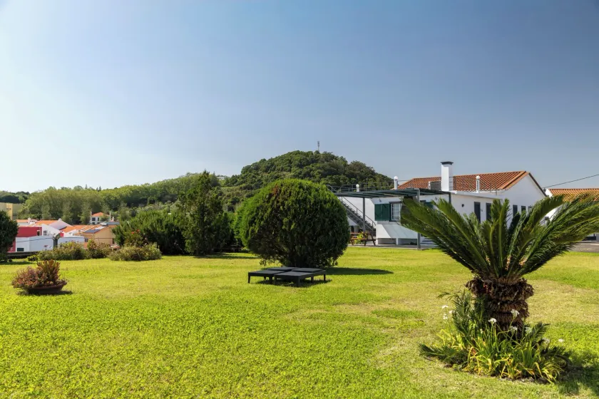 Spazioso, Giardino e Parcheggio Privato - Image 1