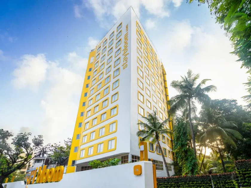 Bloom Hub l WEH Andheri - Image 1