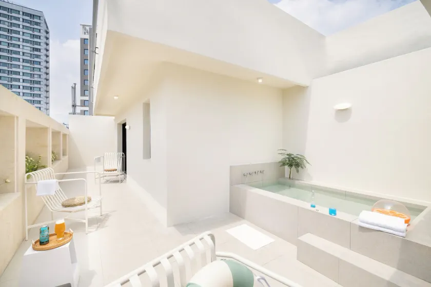 Busan H-AVENUE Hotel Seomyeon Station - Image 1