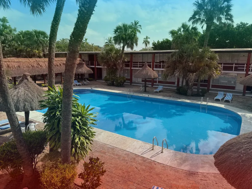 Hotel Plaza Palmas - Image 1