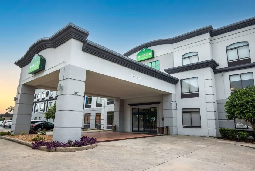 Wingate by Wyndham Lafayette Airport - Image 1