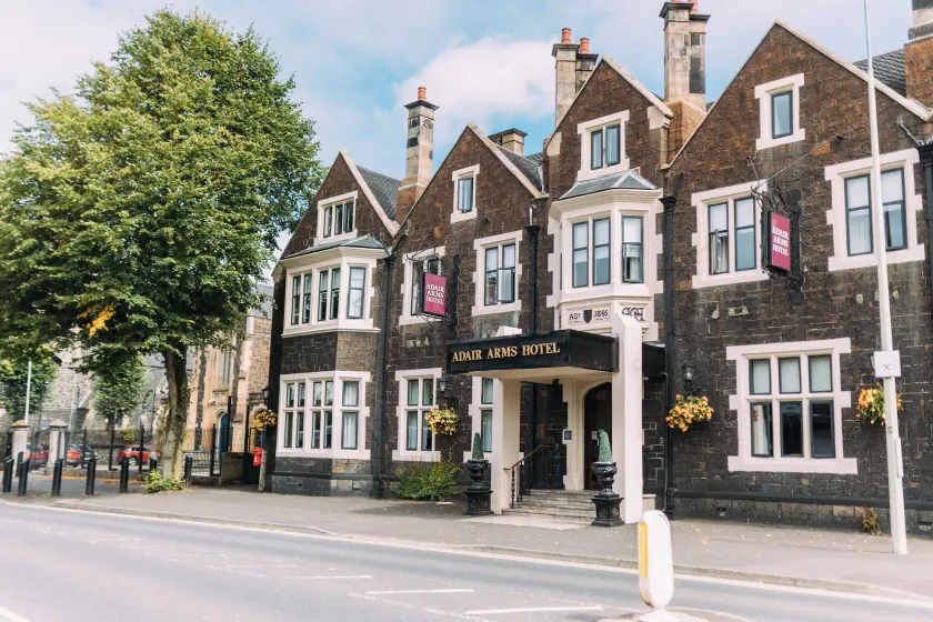 Adair Arms Hotel - Image 1