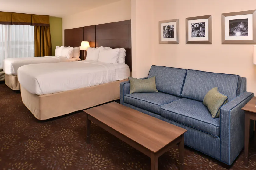 Holiday Inn Express & Suites Dearborn SW - Detroit Area by IHG - Værelse