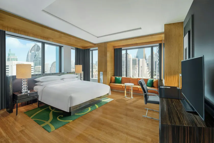 Renaissance Bangkok Ratchaprasong Hotel by Marriott  - Image 1