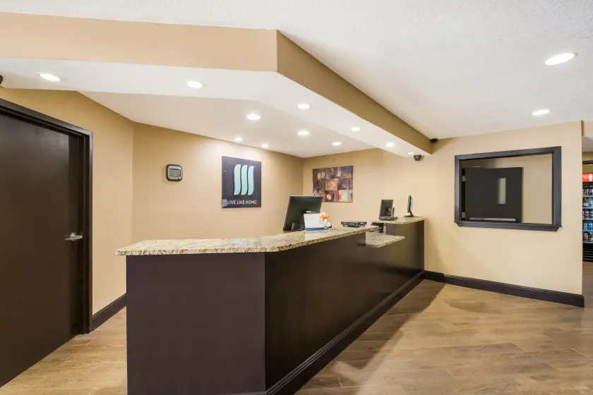 MainStay Suites Chattanooga Hamilton Place - Image 1