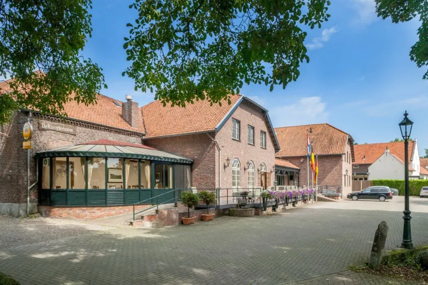 Hotel Restaurant De Roosterhoeve - Image 1