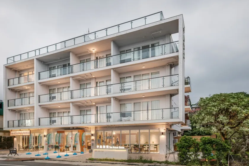 The Ocean House - Image 1