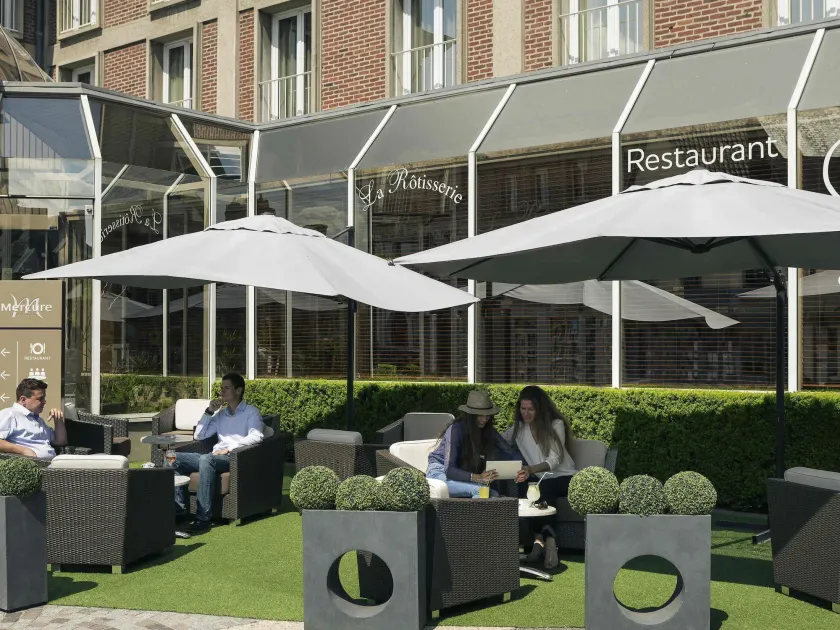 Mercure Abbeville Centre – Porte de La Baie de Somme - Image 1