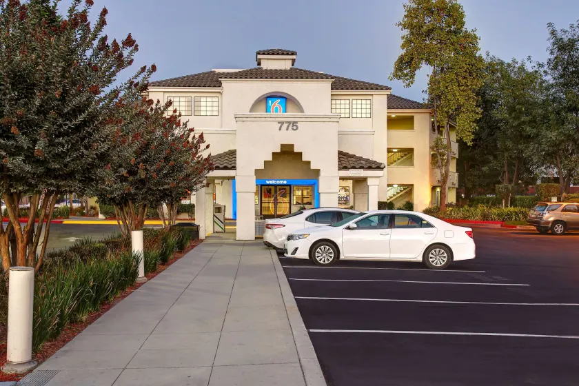 Motel 6-Sunnyvale, CA - North - Image 1