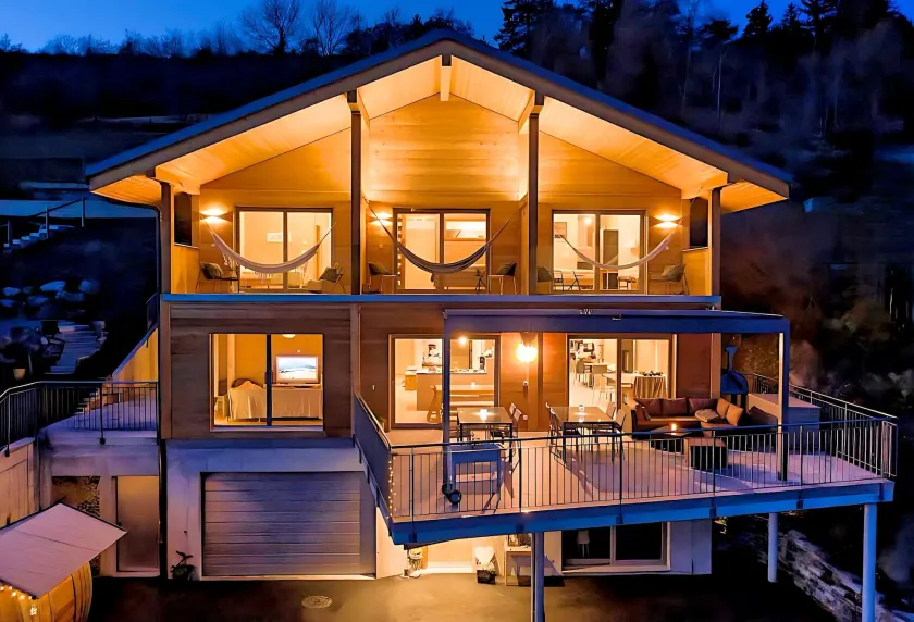 Chalet Diognysos B&B, Wellness & Boutique Hotel, Valais Crans-Montana Diogne - Image 1