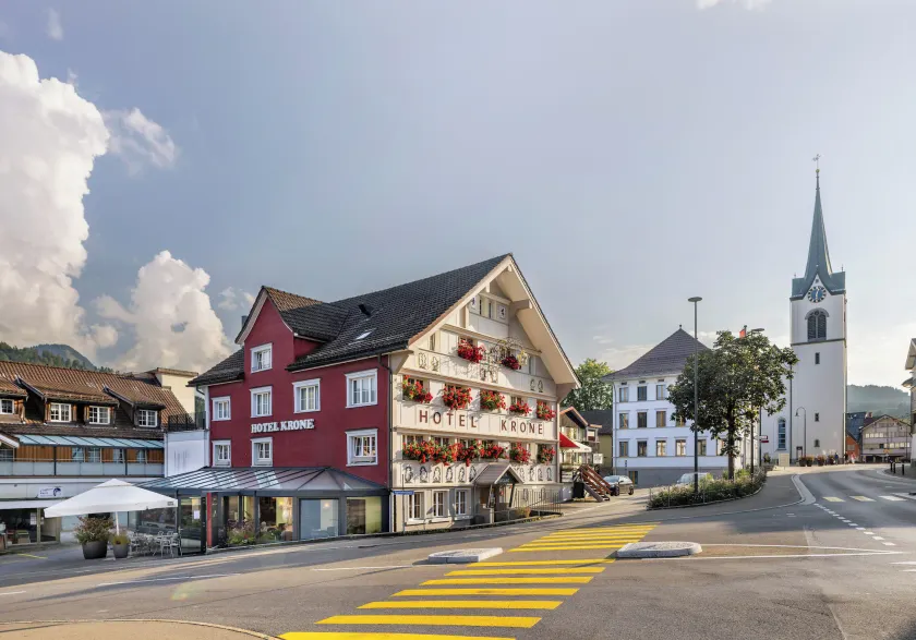 Hotel Restaurant Krone - Image 1