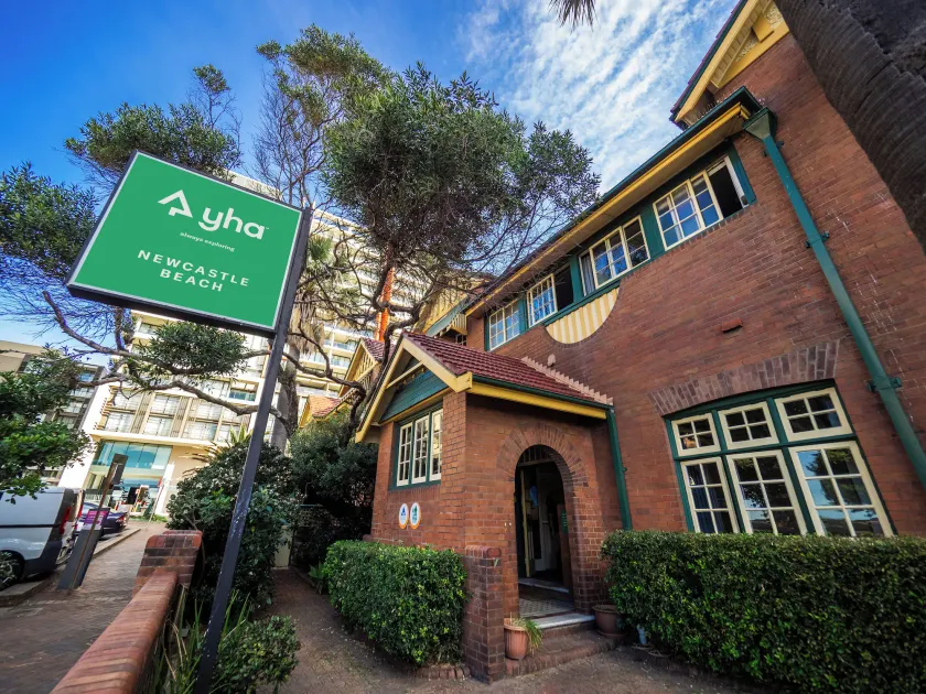 Newcastle Beach YHA - Image 1
