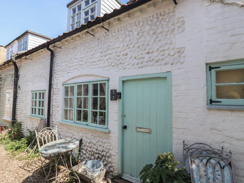 Buttercup Cottage - Image 1