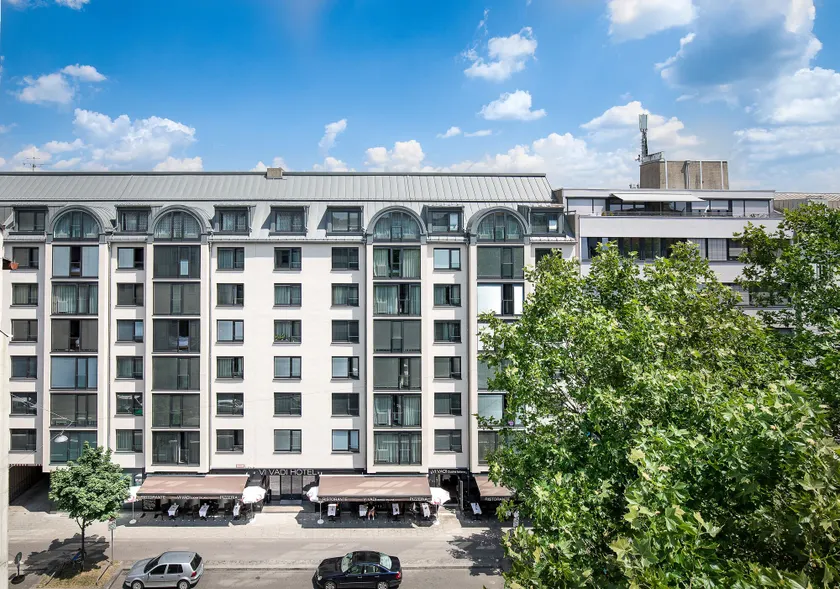 Downtown Vi Vadi Hotel - Image 1