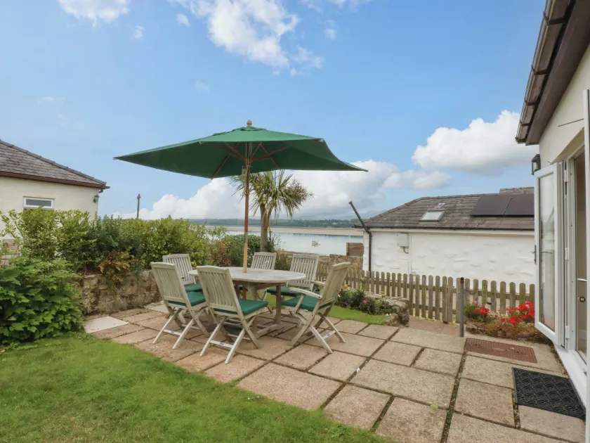 Menai Cottage - Image 1