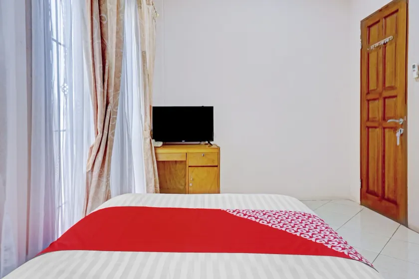 House Of Livina Mitra RedDoorz - Habitación
