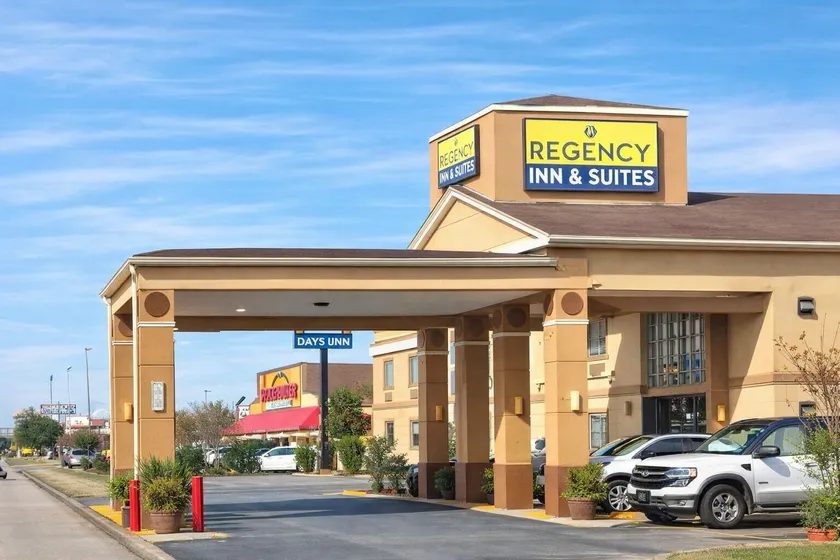 Regency Inn & Suites Houston East I 10 - Image 1