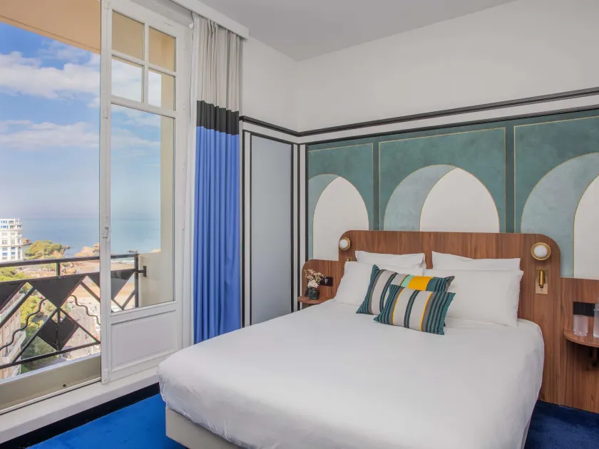 Hotel Plaza Biarritz Plage - Handwritten Collection - Image 1