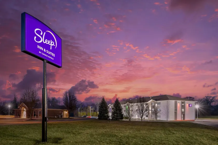 Sleep Inn & Suites - Oxford - University Area - Image 1