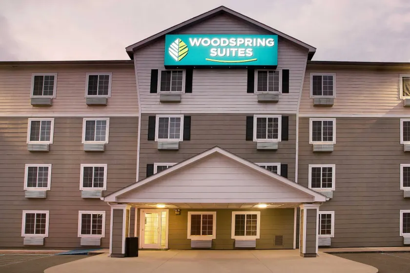 WoodSpring Suites Baton Rouge Airline Highway - Image 1